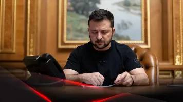 Проклятое рукопожатие. Как Зеленский уничтожает западных политиков